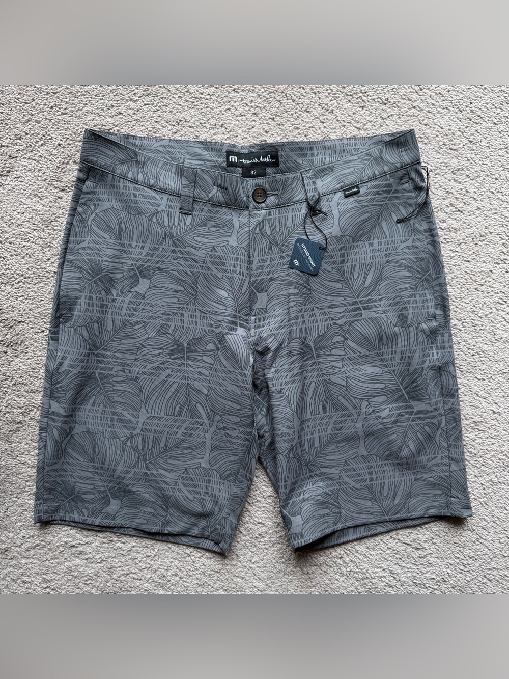NWT TravisMathew Hybrid Shorts